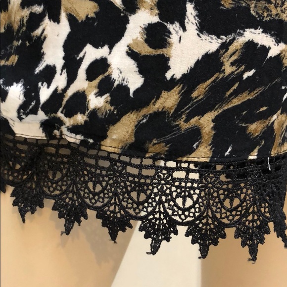 SEXY & FLIRTY LEOPARD PRINT LACE DETAIL ROMPER - Picture 6 of 8